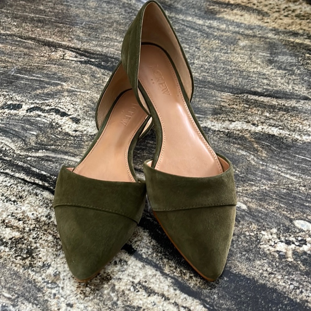 J. Crew safari green suede D’Orsay flats. VEUC. 7